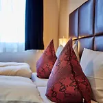 Otel Genusshotel Wenisch Straubing