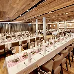 Hotel Genusshotel Wenisch 4*