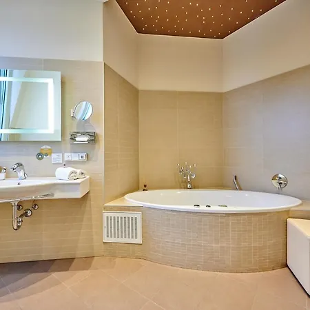 Genusshotel Wenisch Hotel