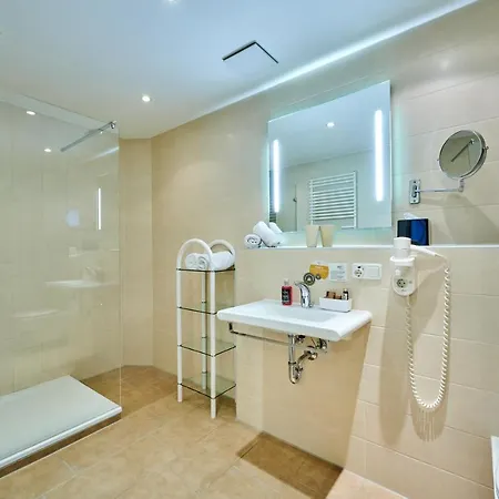 Genusshotel Wenisch Hotel 4*