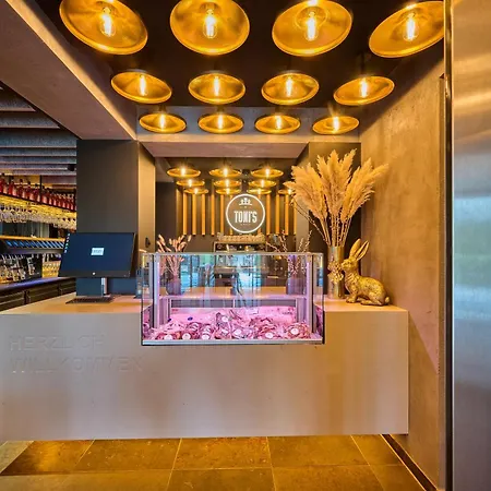 Genusshotel Wenisch 호텔 스트라우빙