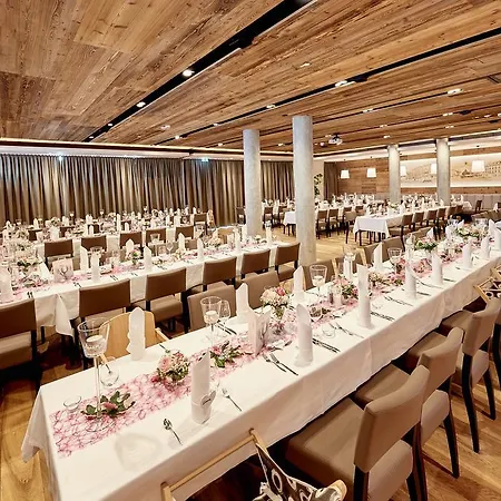 Hotel Genusshotel Wenisch 4*